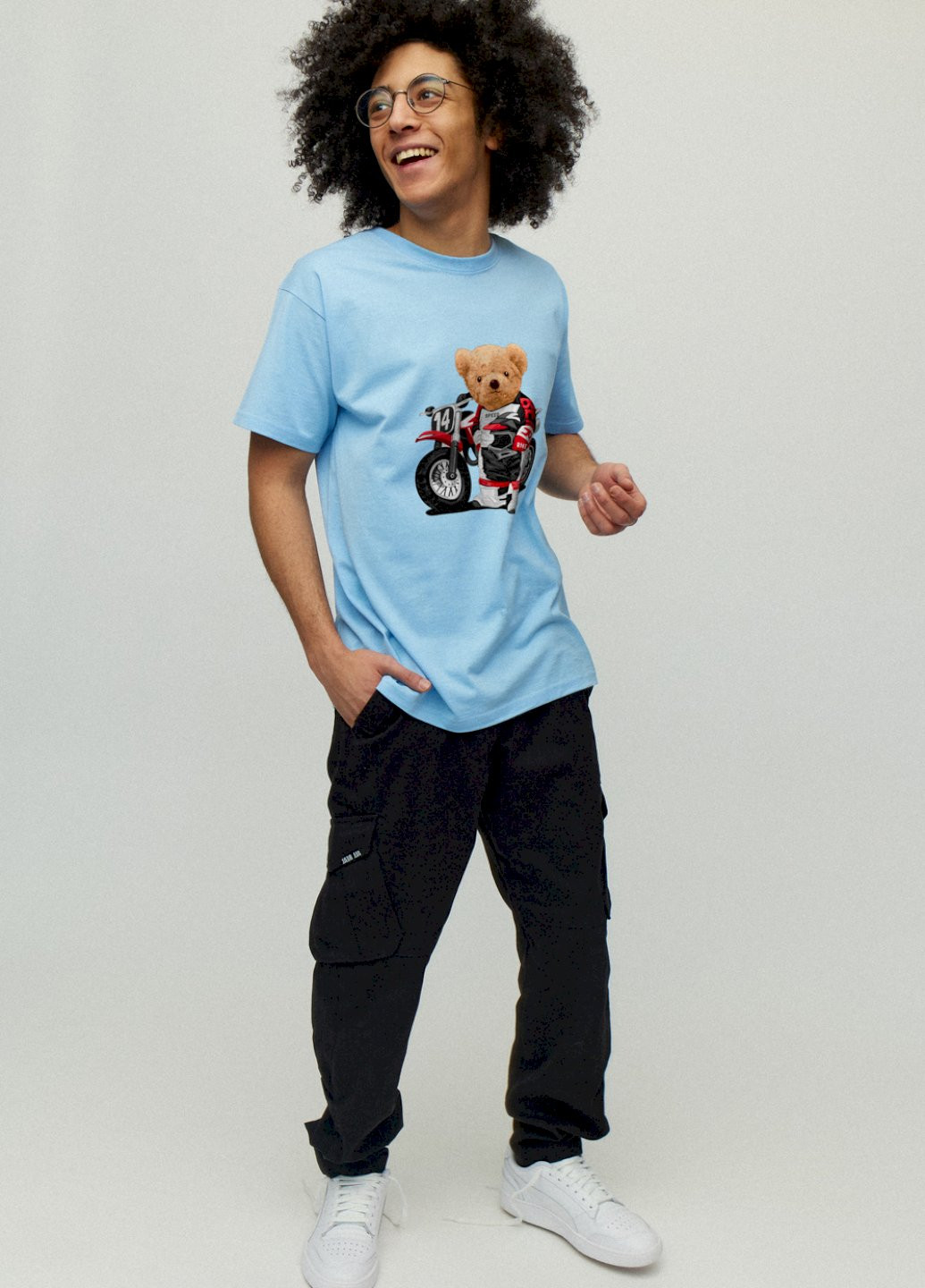 Блакитна футболка чоловіча YAPPI