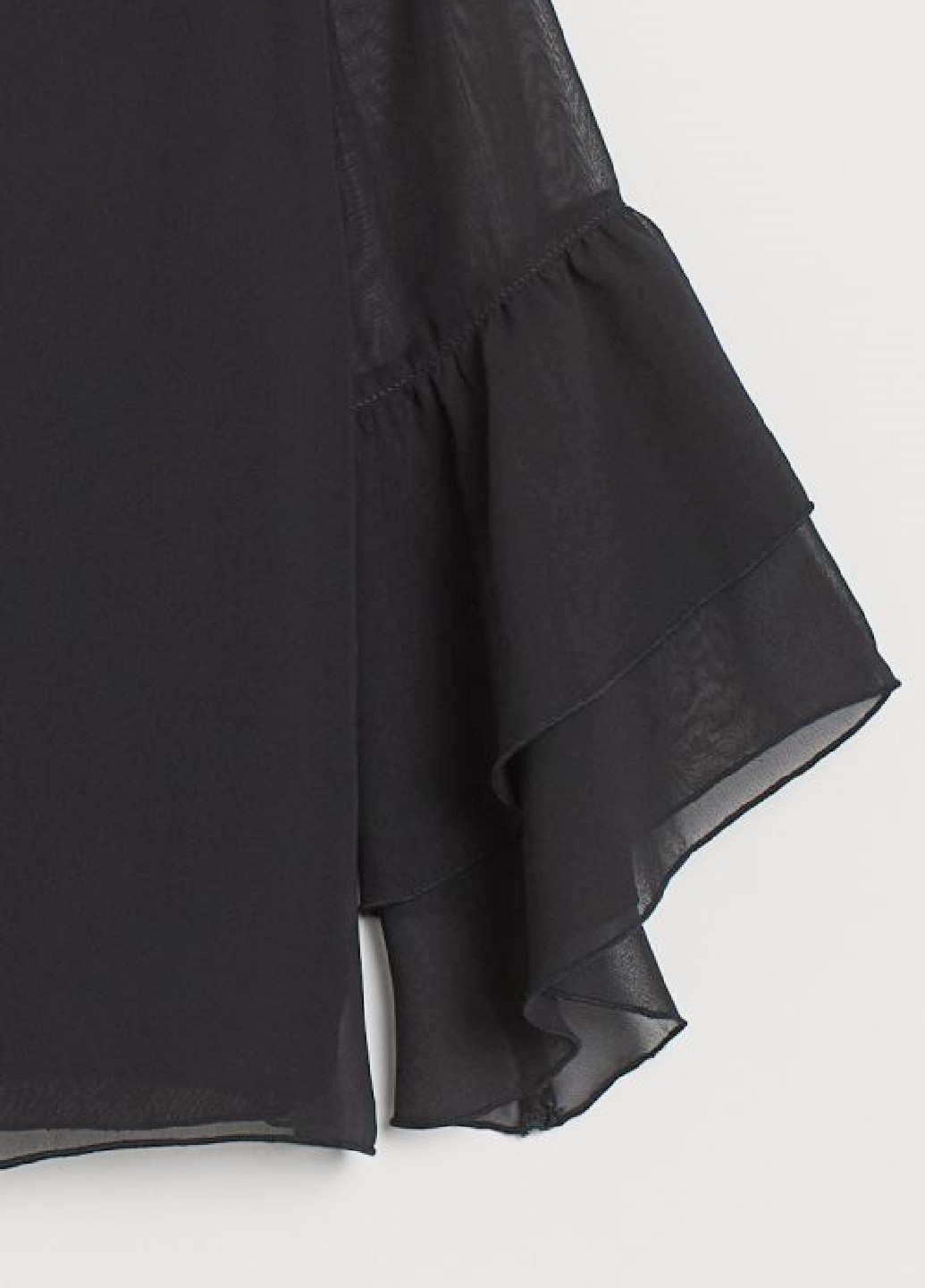 Черная однотонная блузка H&M летняя