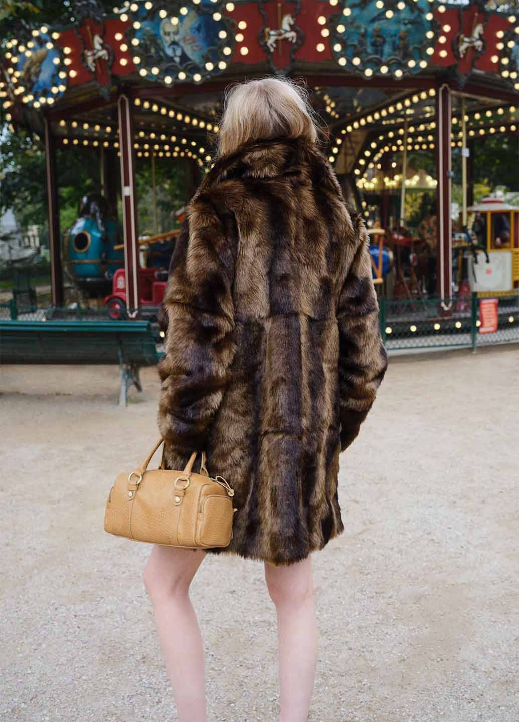 Шуба H&M (367100946)