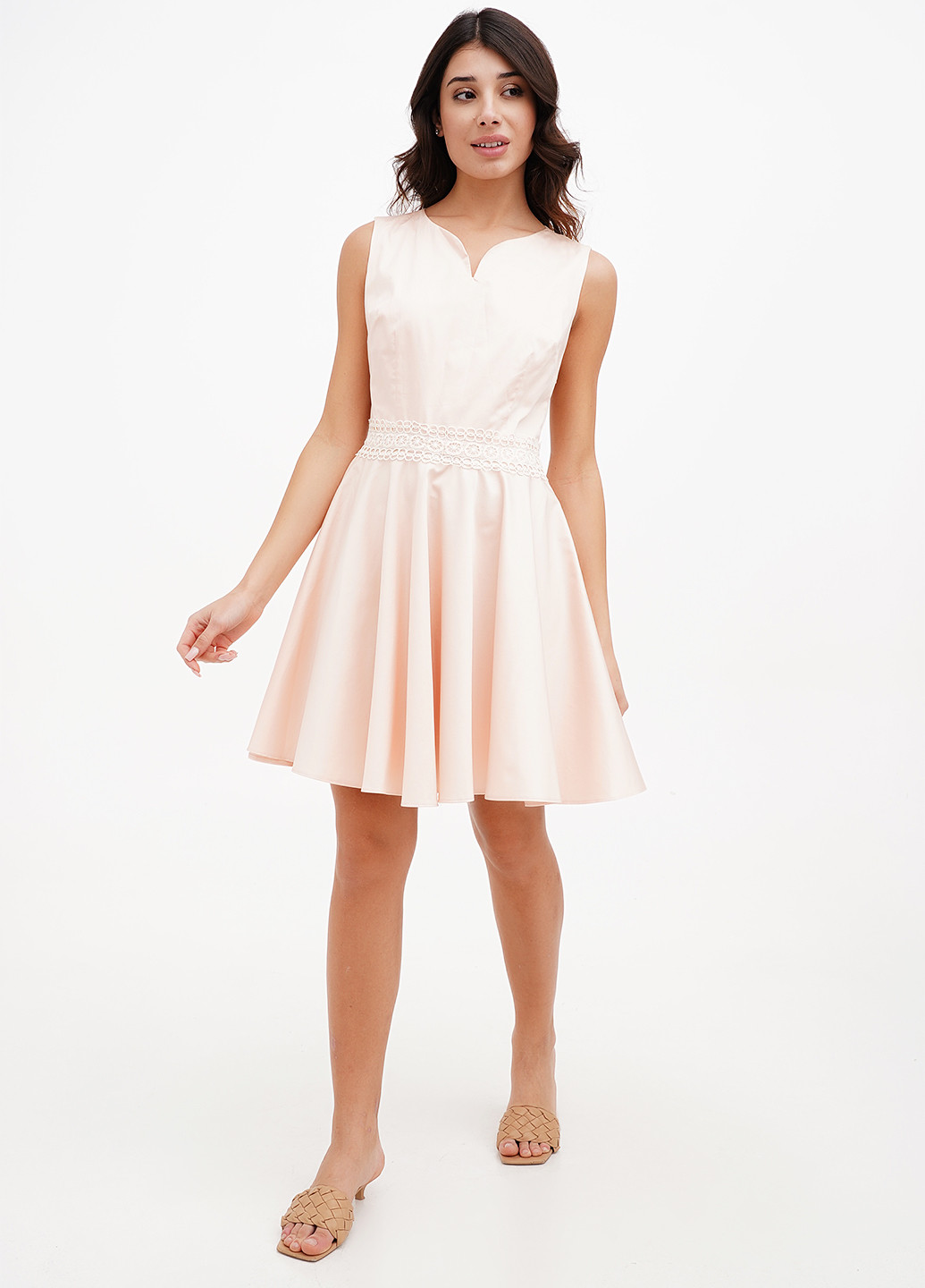 Пудрова кежуал сукня з спідницею-сонце Sassofono Club однотонна