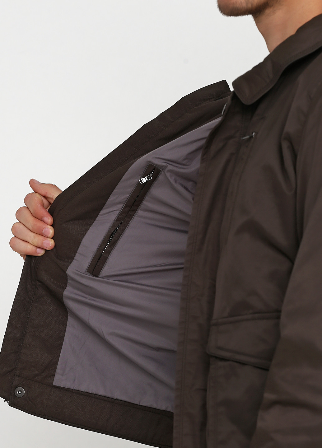 Оливковая (хаки) демисезонная куртка DKNY