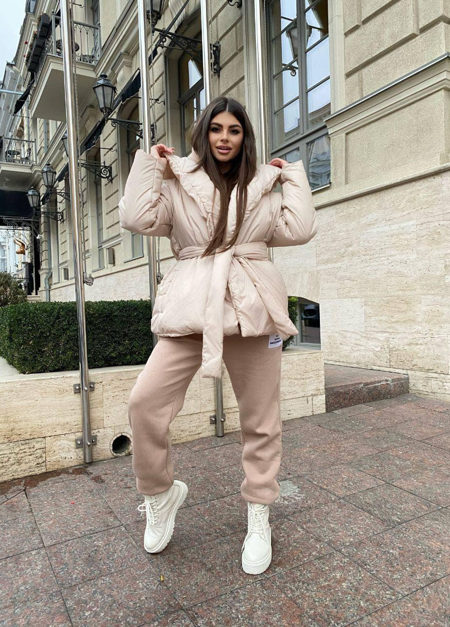 Бежевая зимняя женская тёплая куртка одеяло бежевая one size 42/48 пуховик осенний зимний демисезонний No Brand