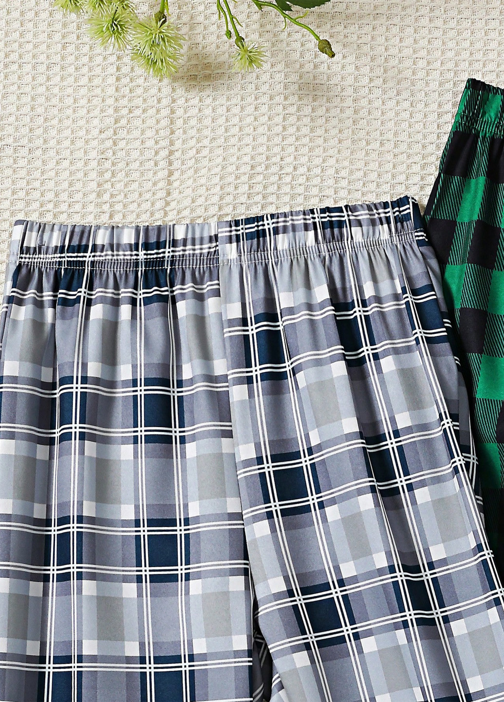 Комбинированные домашние демисезонные брюки прямые SHEIN