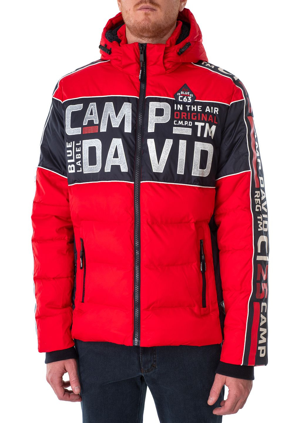 Красная зимняя куртка Camp David