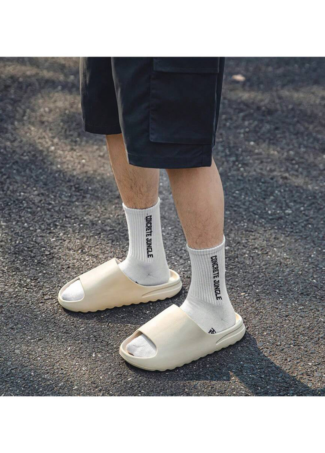 Светло-бежевые кэжуал шлепанцы SHEIN