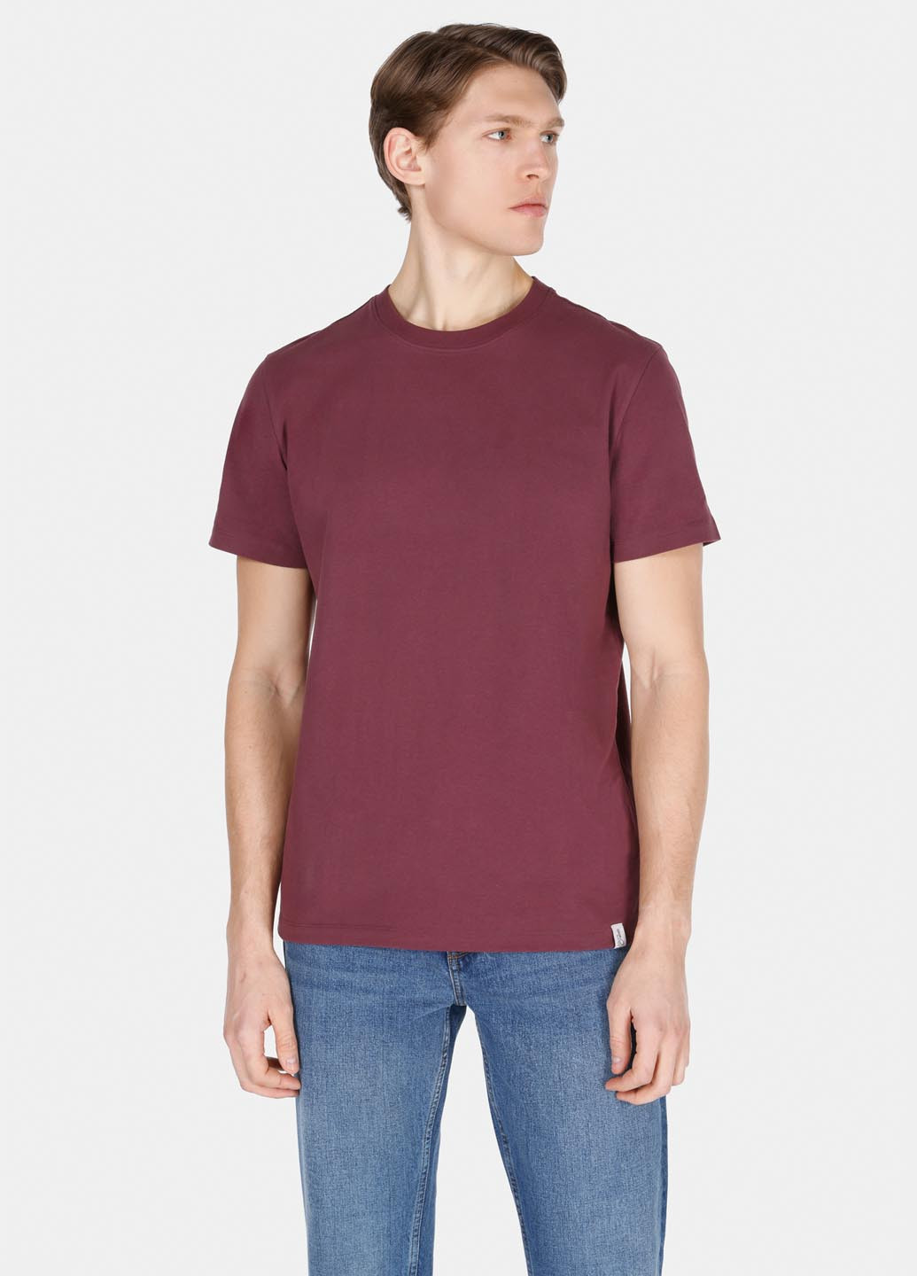 Бордова футболка Colin's
