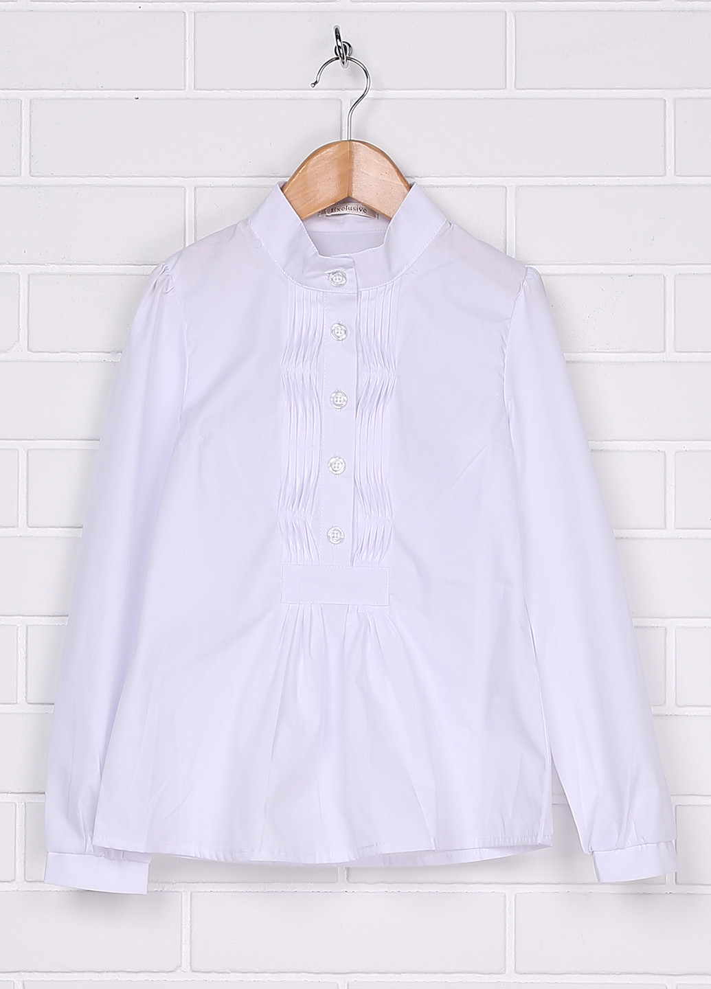 Белая однотонная блузка с длинным рукавом ZUBRYTSKAYA демисезонная