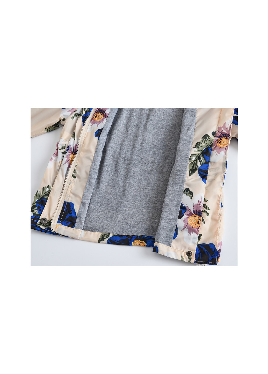 Бежевая демисезонная куртка-ветровка для девочки синие цветы шиповника Jomake 51123
