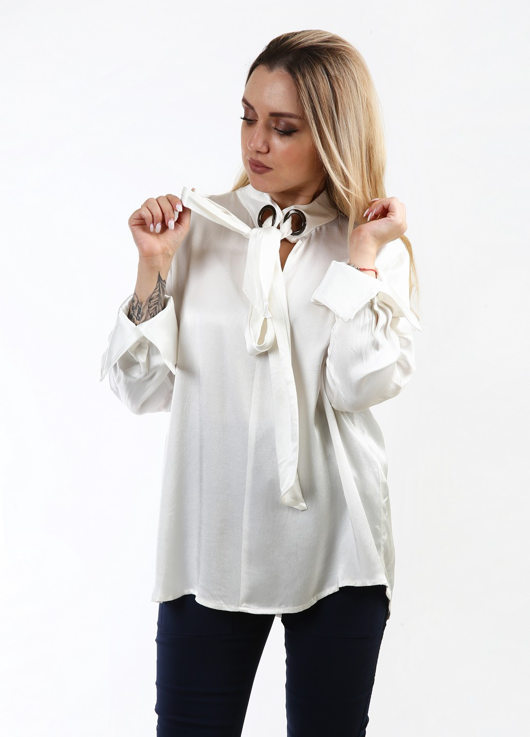 Белая блуза No Brand