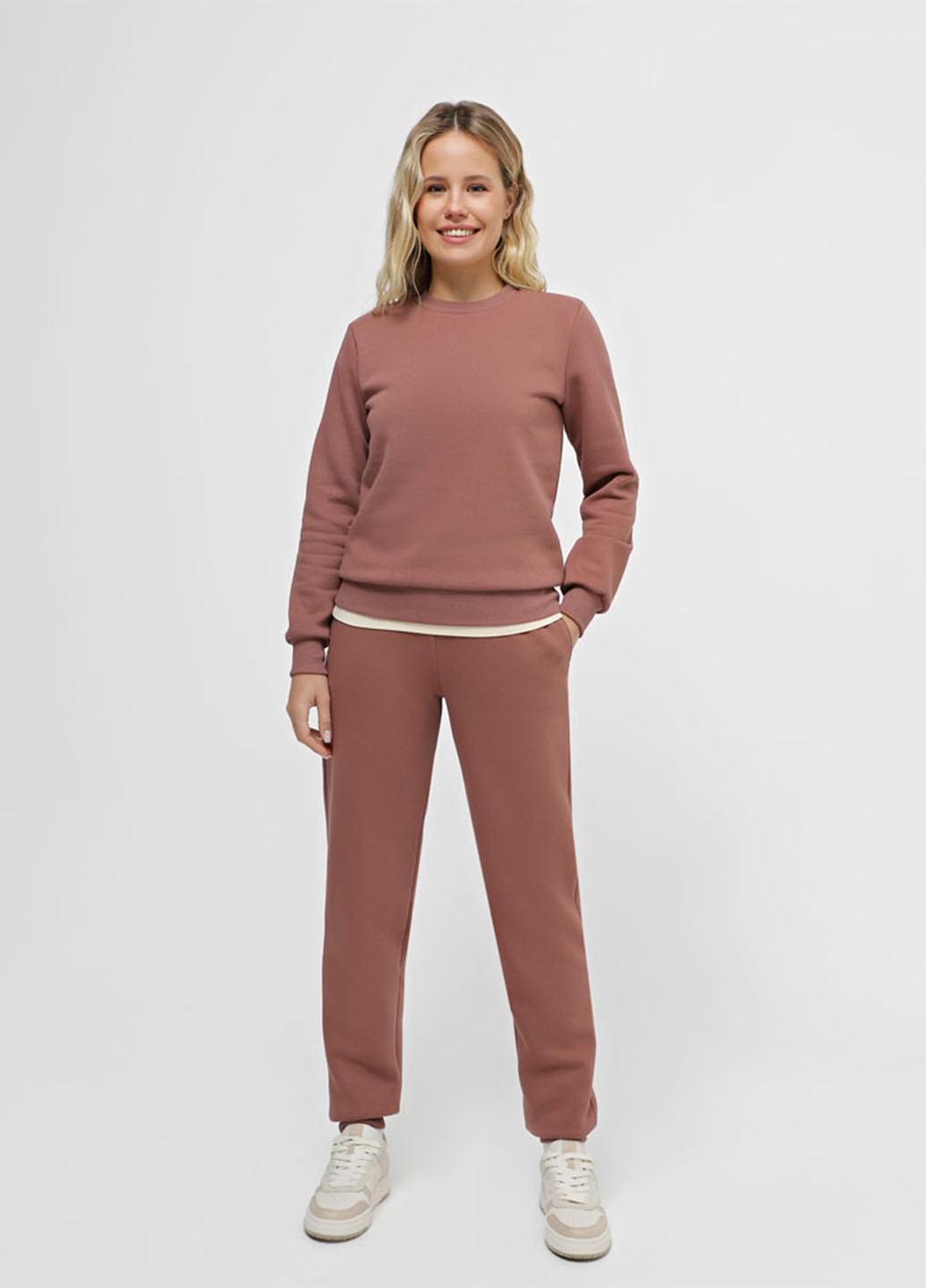 Коричневый свитшот Promin однотонный без декора (268477109)