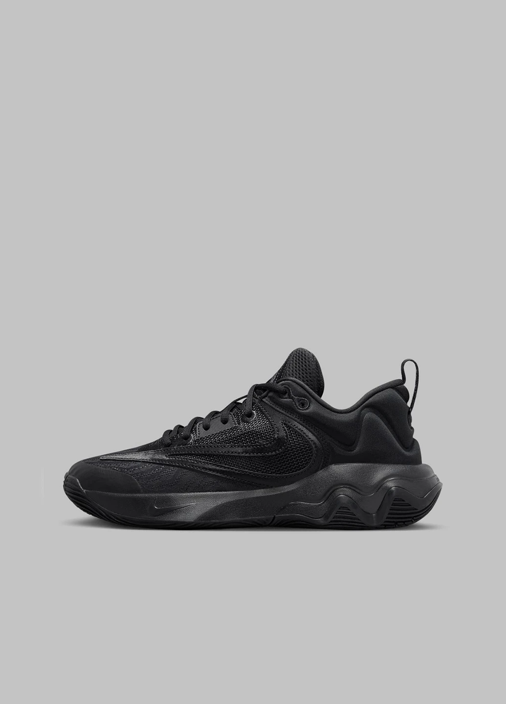 Чорні кросівки dz7533-001 демісезон Nike GIANNIS IMMORTALITY 3