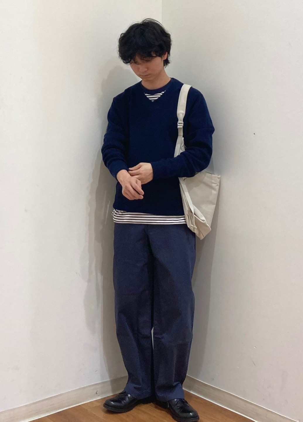 Синий демисезонный пуловер пуловер Uniqlo