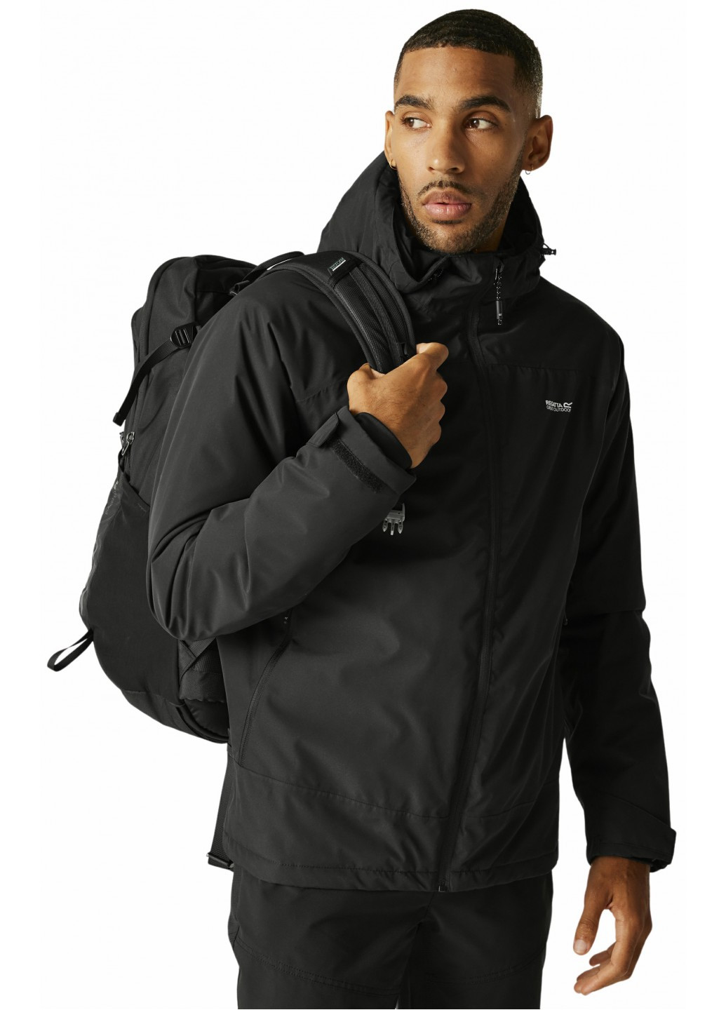 Чорна демісезонна куртка Regatta