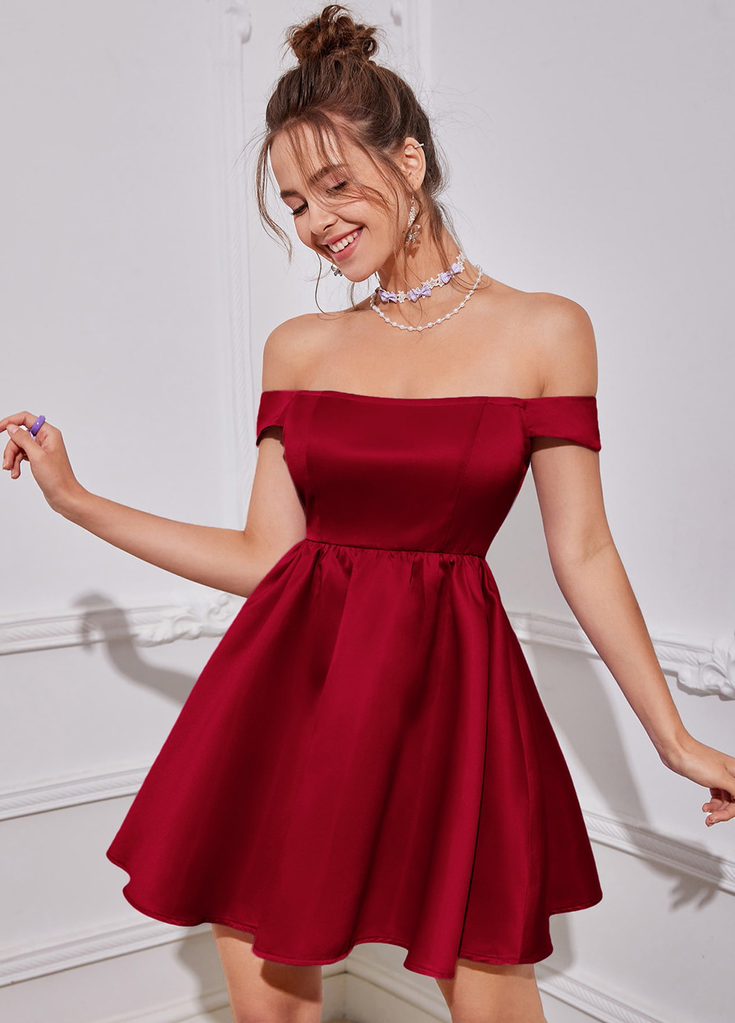 Бордовое коктейльное, вечернее платье клеш, с открытыми плечами, с открытой спиной SHEIN однотонное