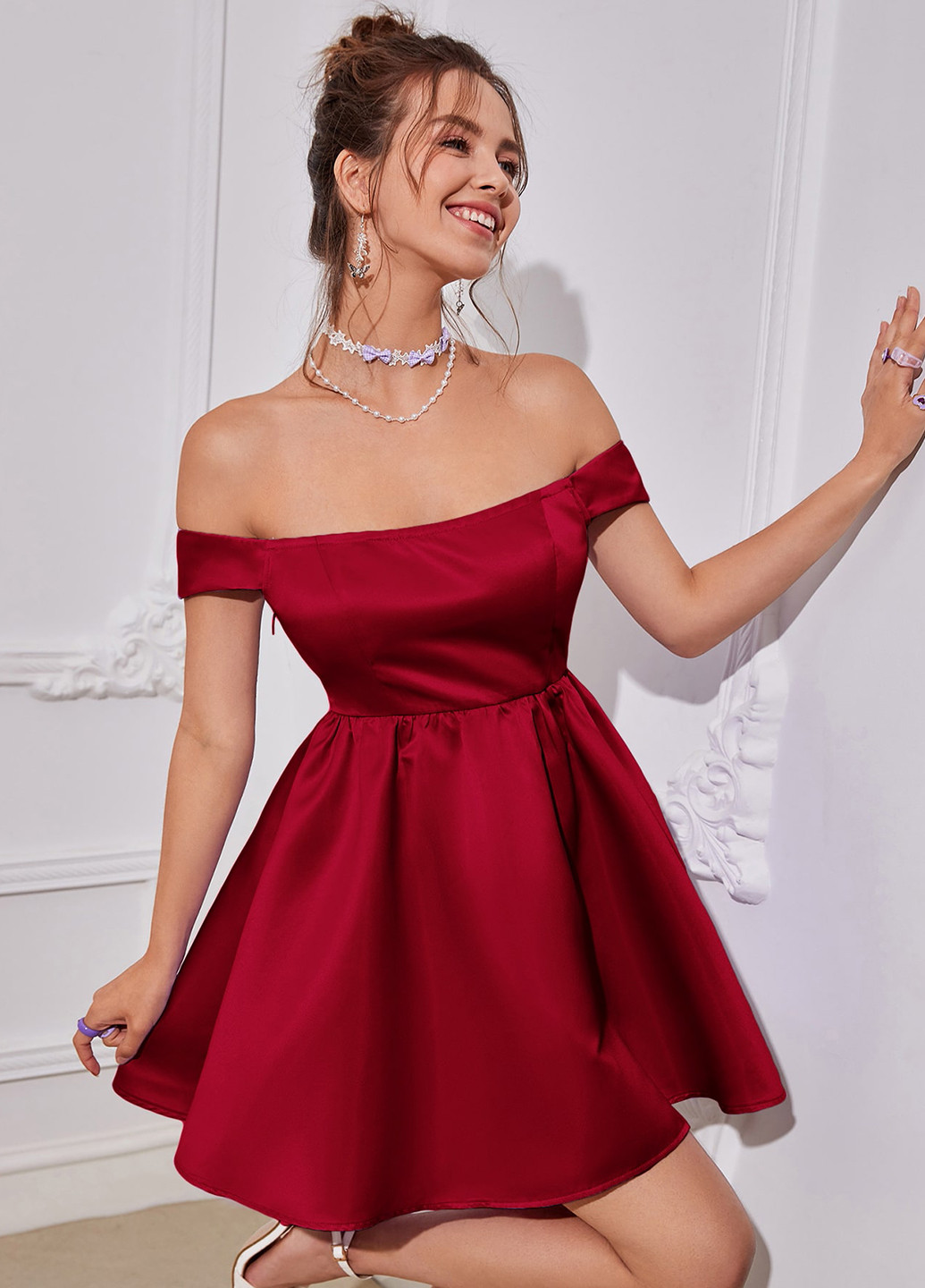 Бордовое коктейльное, вечернее платье клеш, с открытыми плечами, с открытой спиной SHEIN однотонное