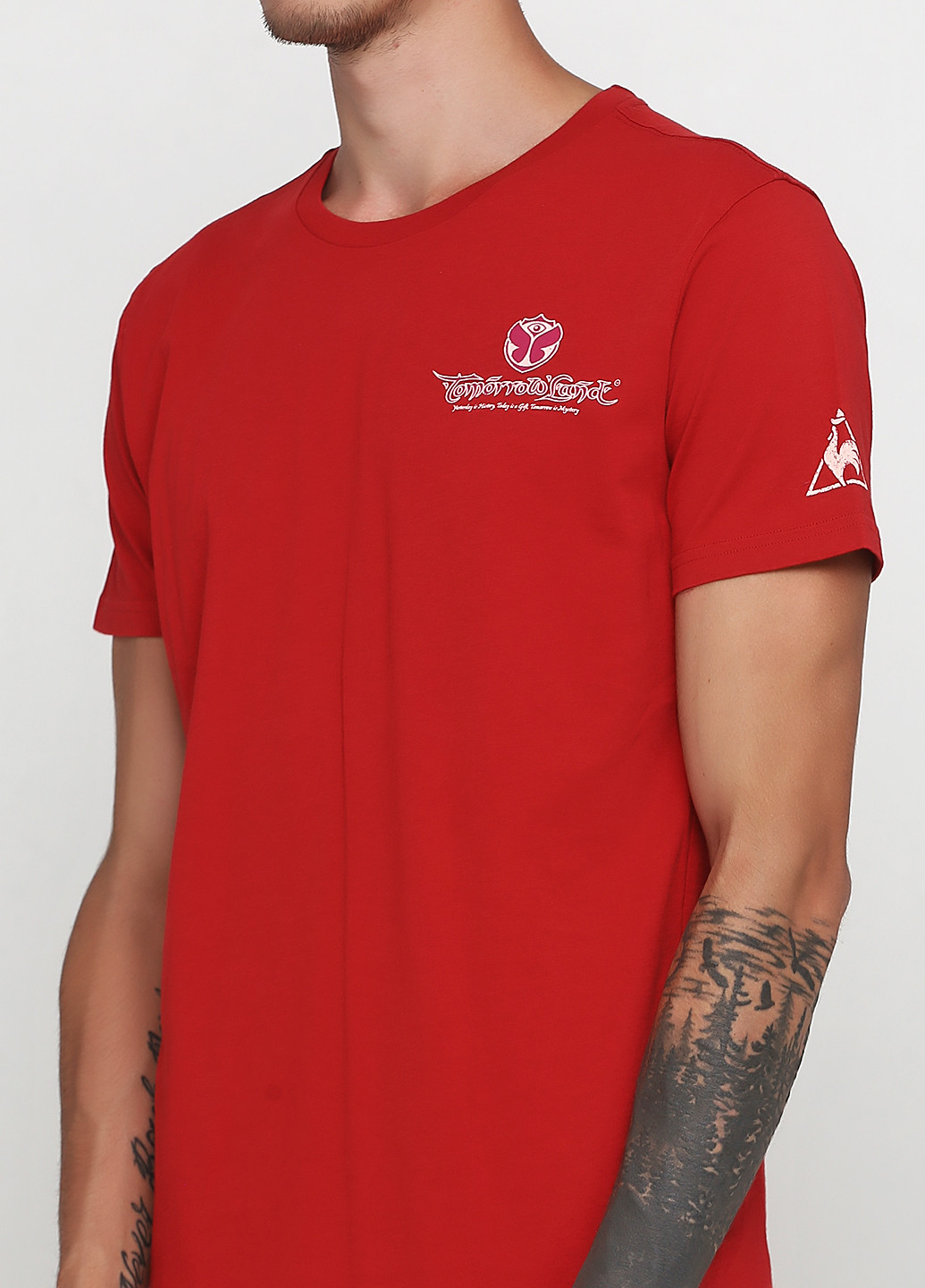Красная футболка Le Coq Sportif