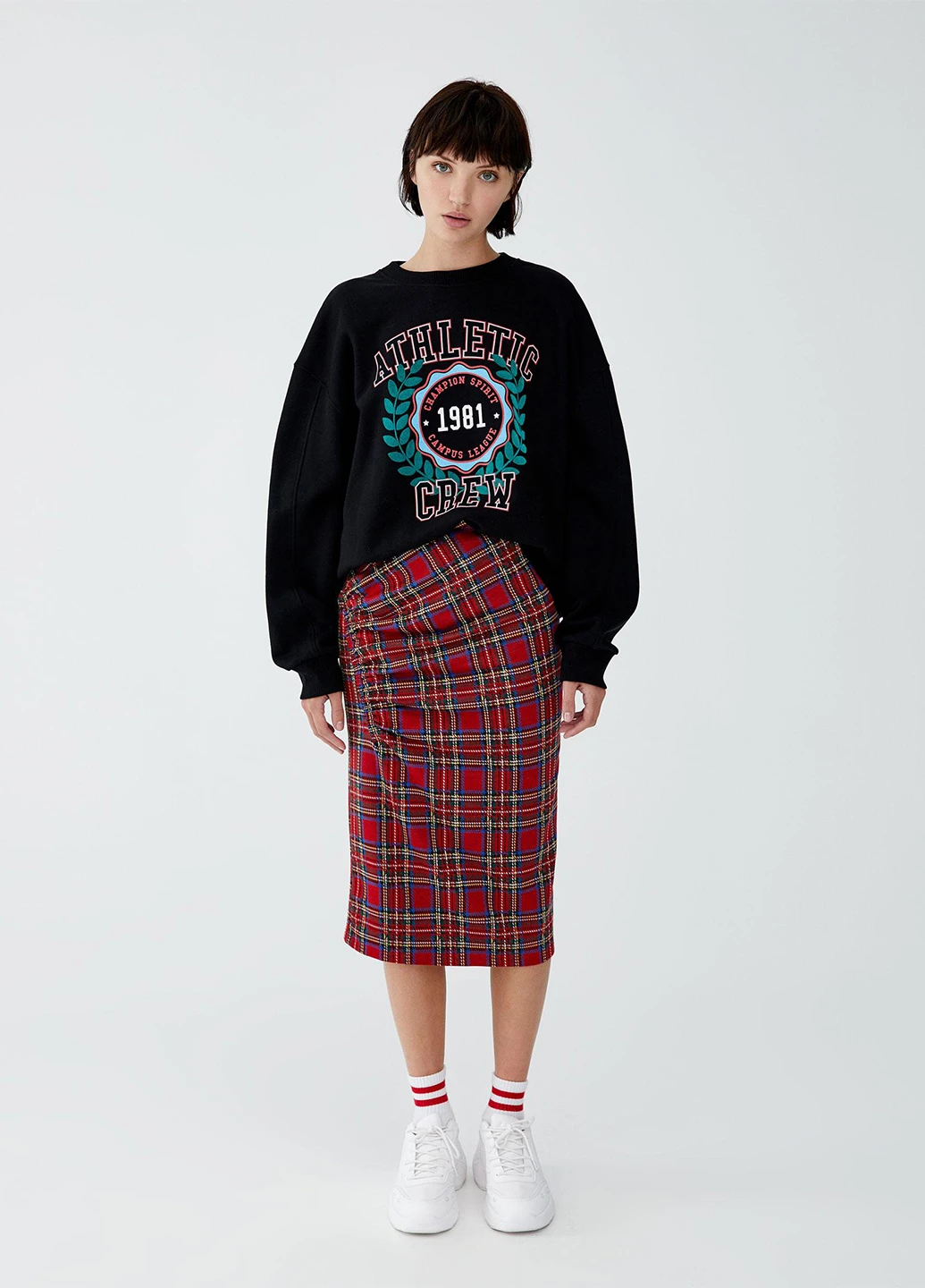 Красная кэжуал в клетку юбка Pull & Bear карандаш