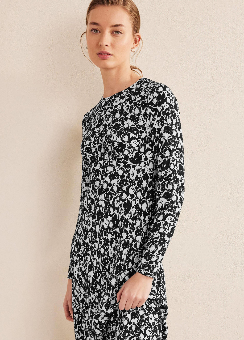 Черно-белое кэжуал платье Boden с цветочным принтом