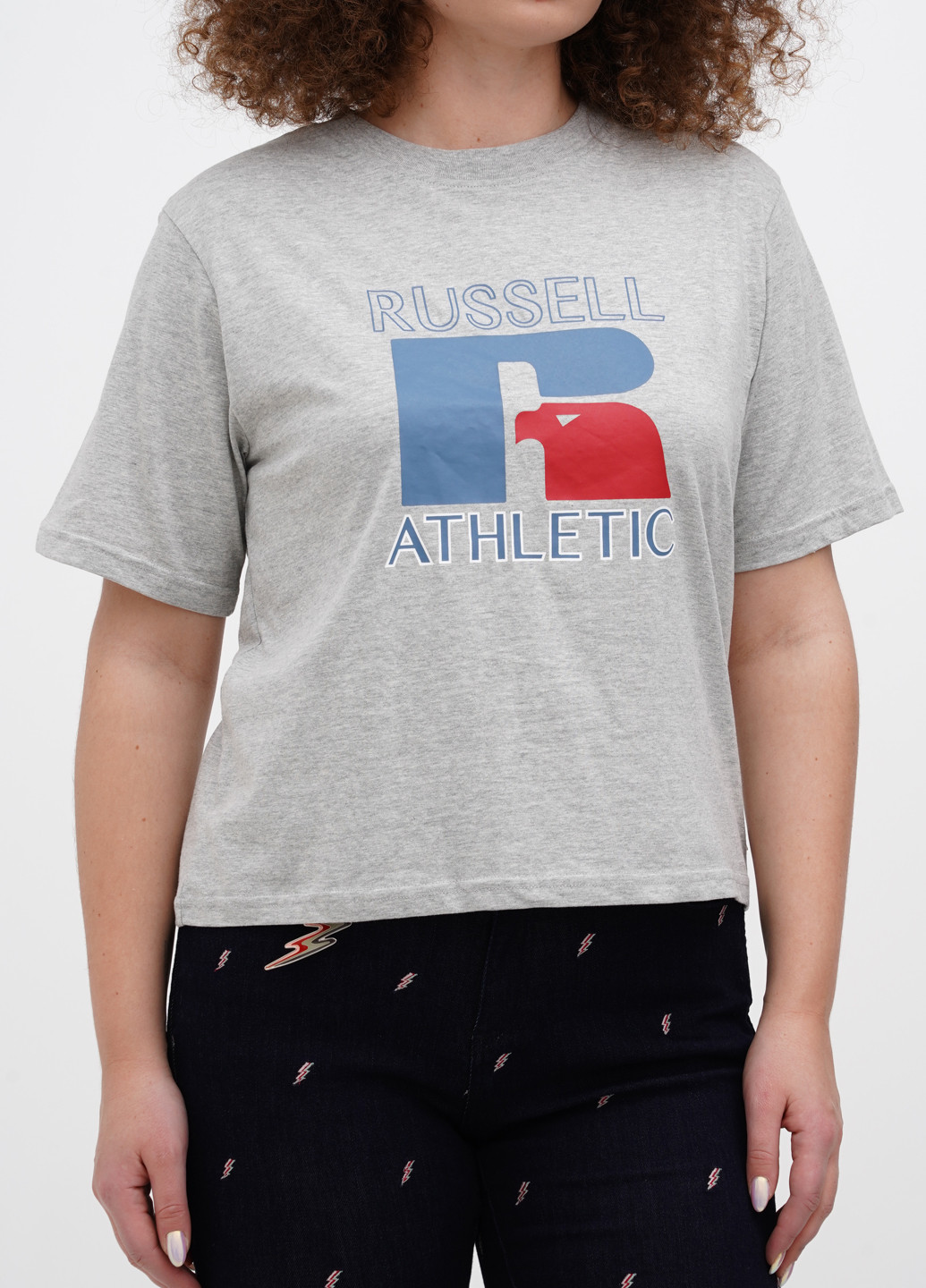 Серая летняя футболка Russell Athletic