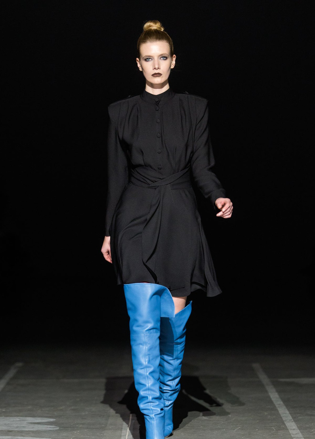 Черное кэжуал платье Dafna May однотонное