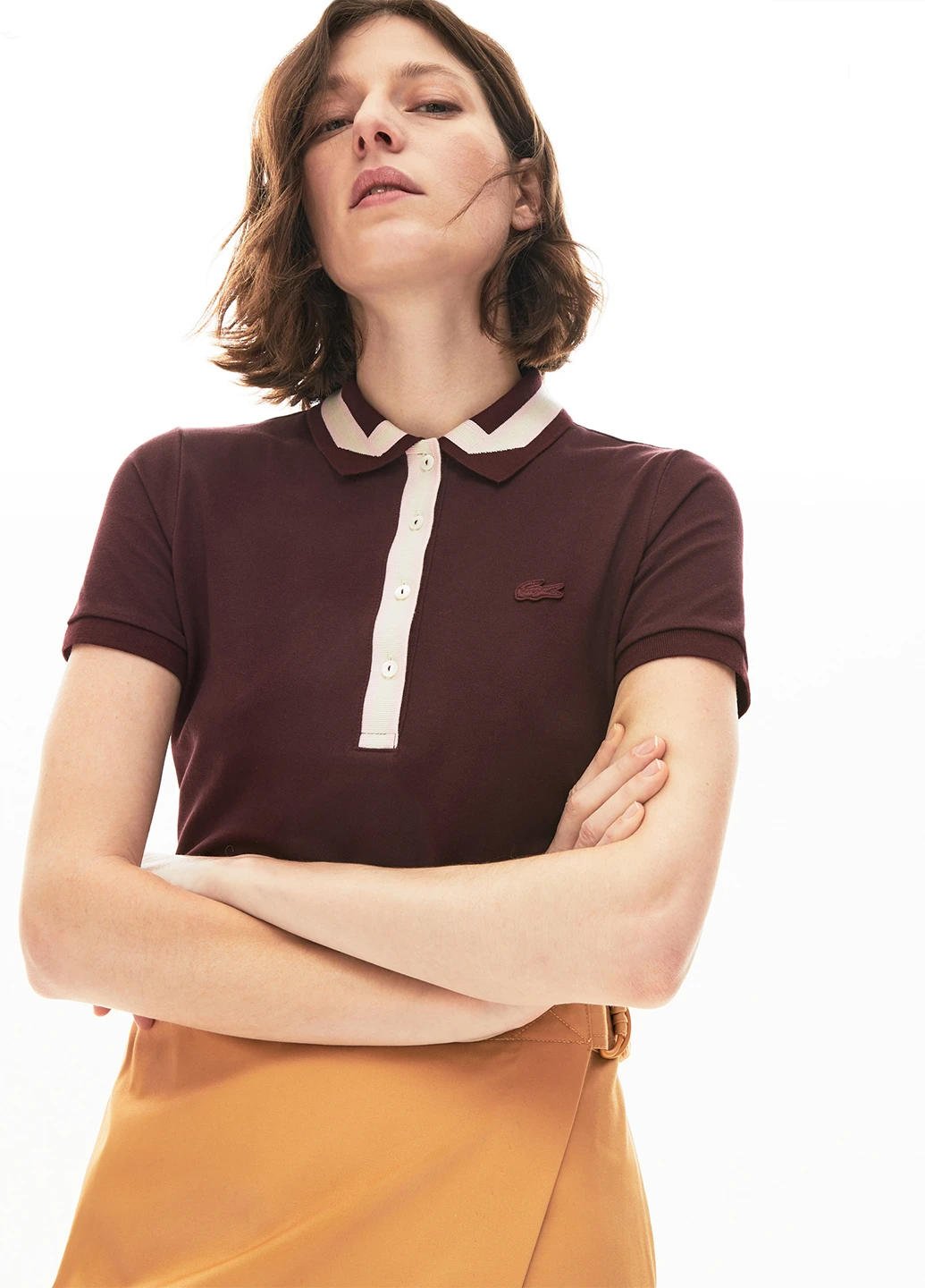 Коричневая женская футболка-поло Lacoste однотонная