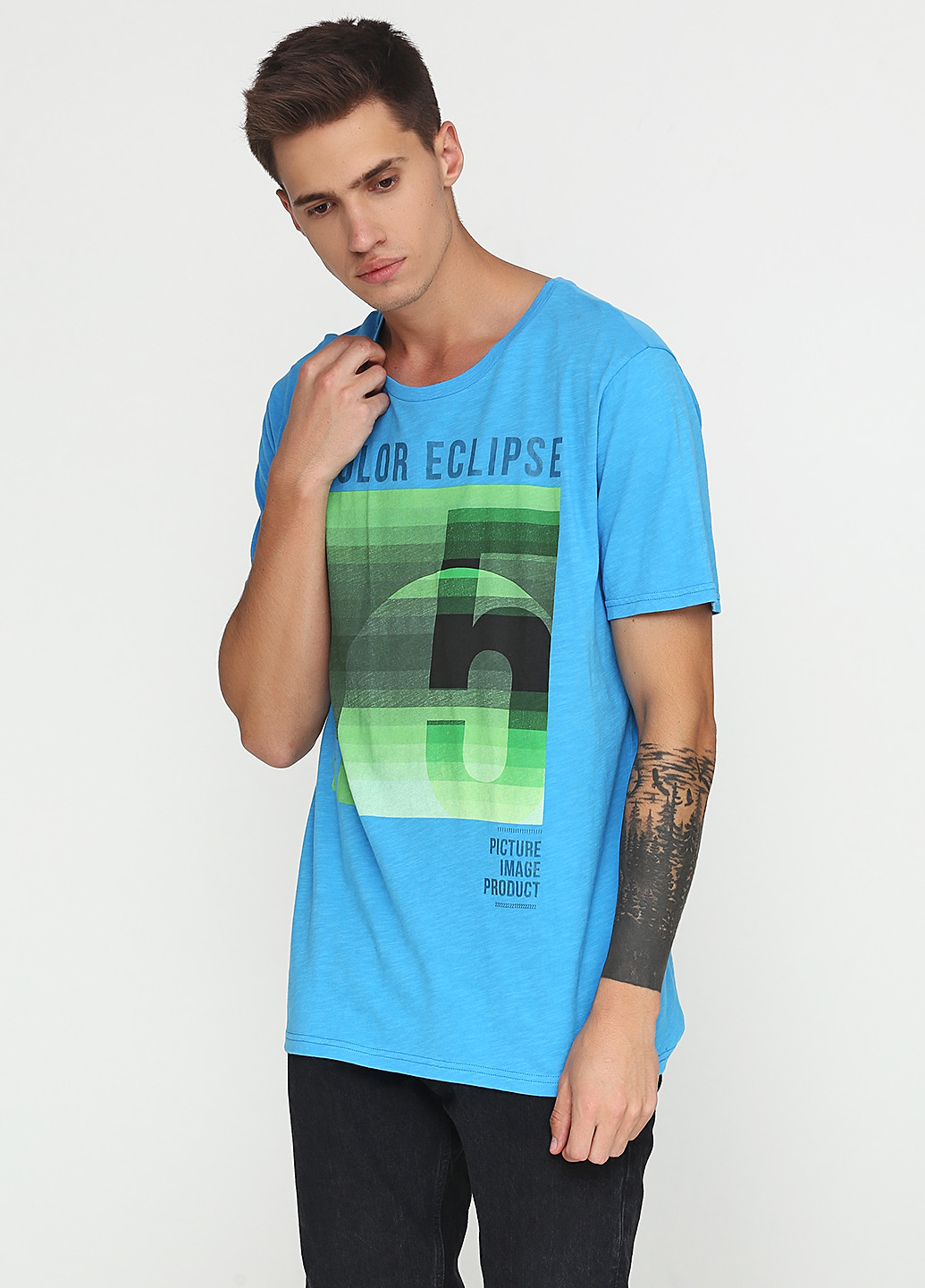 Блакитна футболка United Colors of Benetton