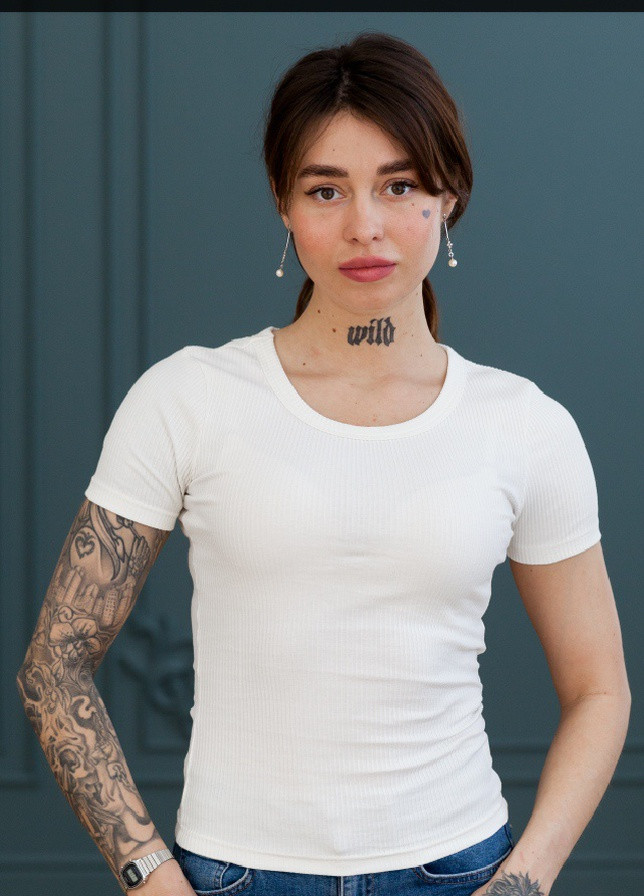 Белая летняя женская футболка рубчик Габби