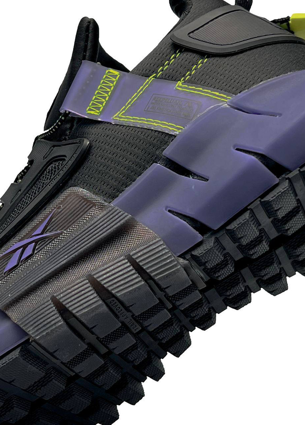Цветные демисезонные кроссовки Reebok Zig Kinetica Fit Black Purple