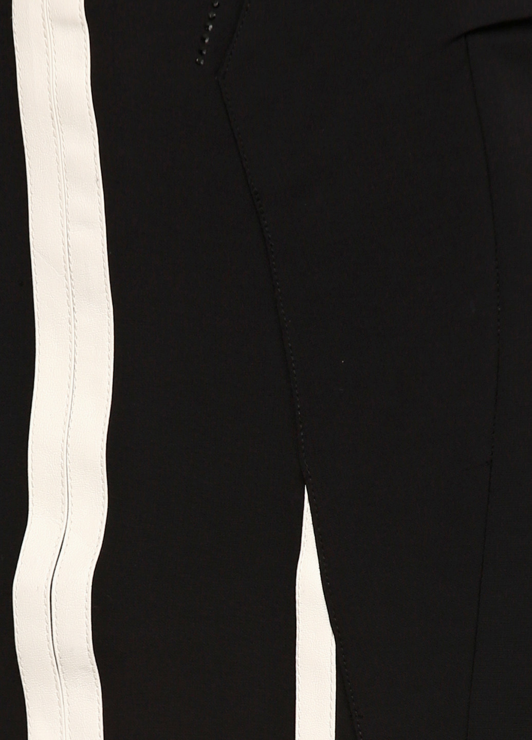 Черная кэжуал в полоску юбка Sassofono