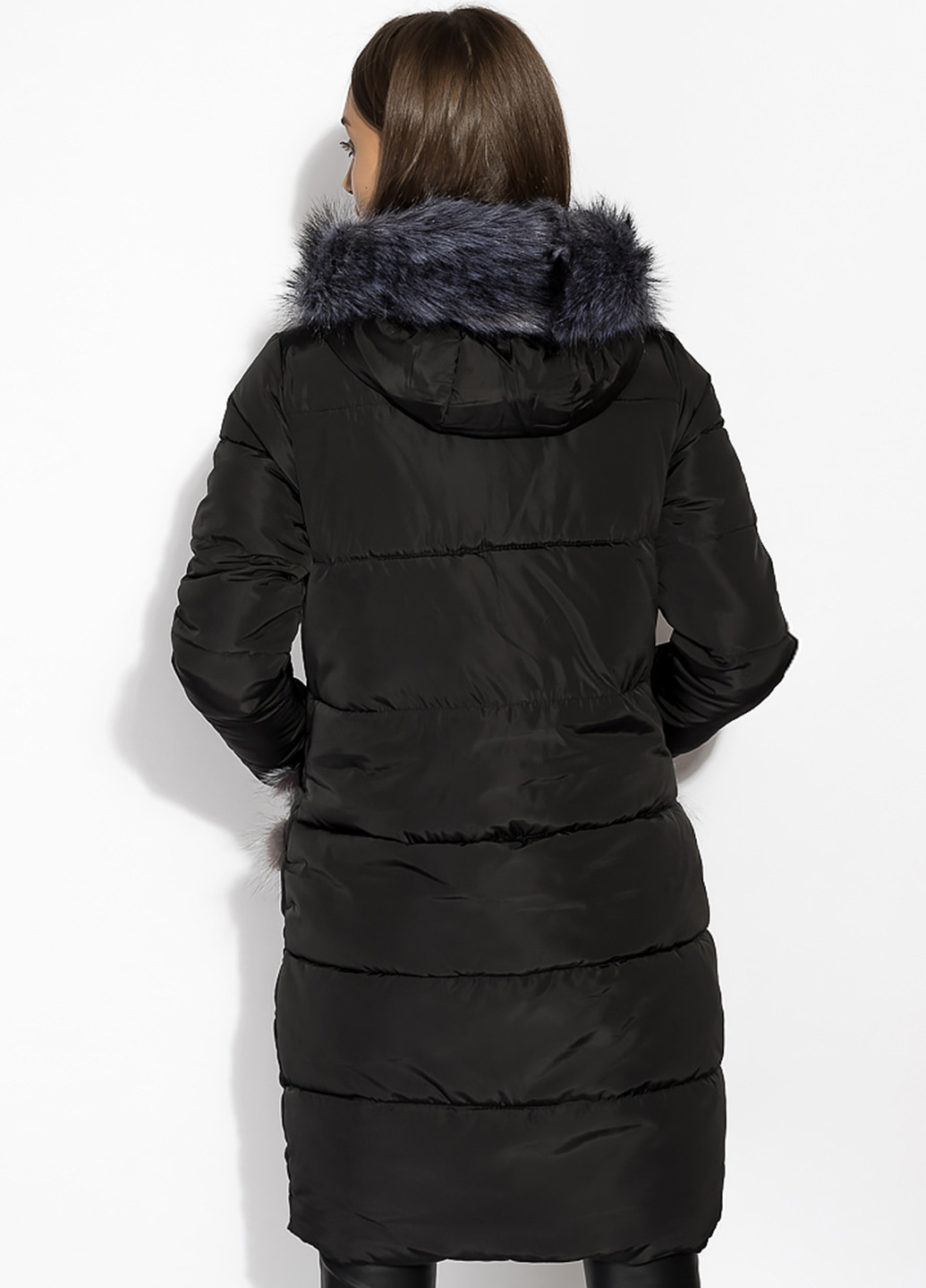 Черная зимняя куртки Time of Style