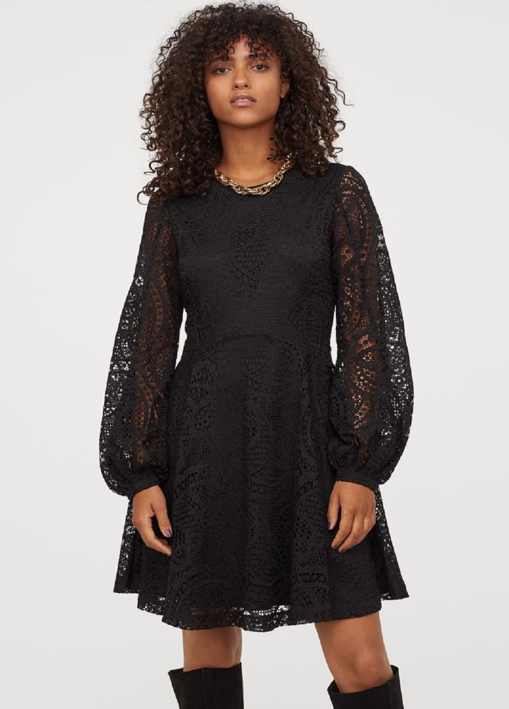 Черное платье H&M