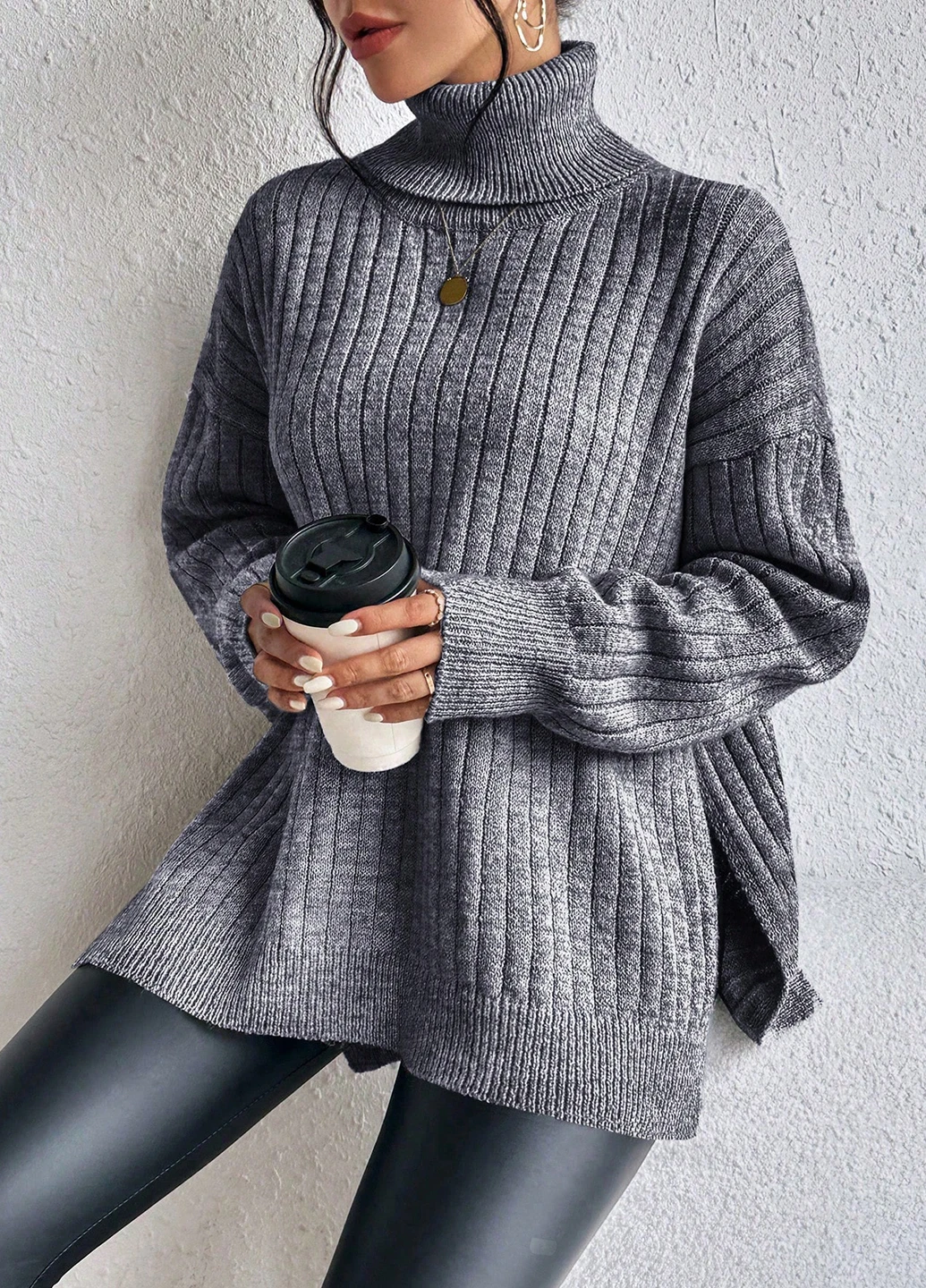 Серый зимний свитер SHEIN