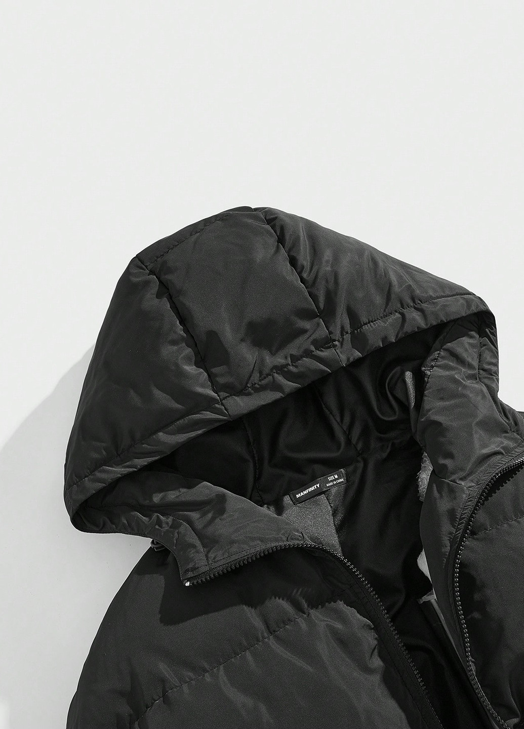 Черная зимняя куртка SHEIN