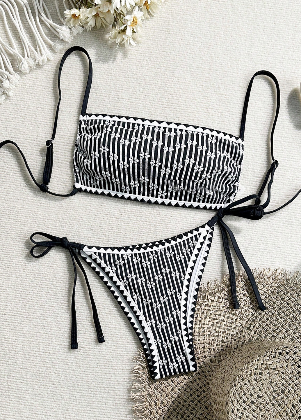 Чорно-білий літній купальник (ліф, трусики) бандо, роздільний SHEIN