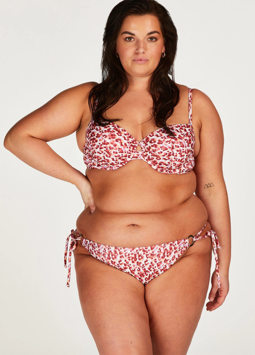 Цветные купальные трусики-плавки с абстрактным узором Hunkemoller