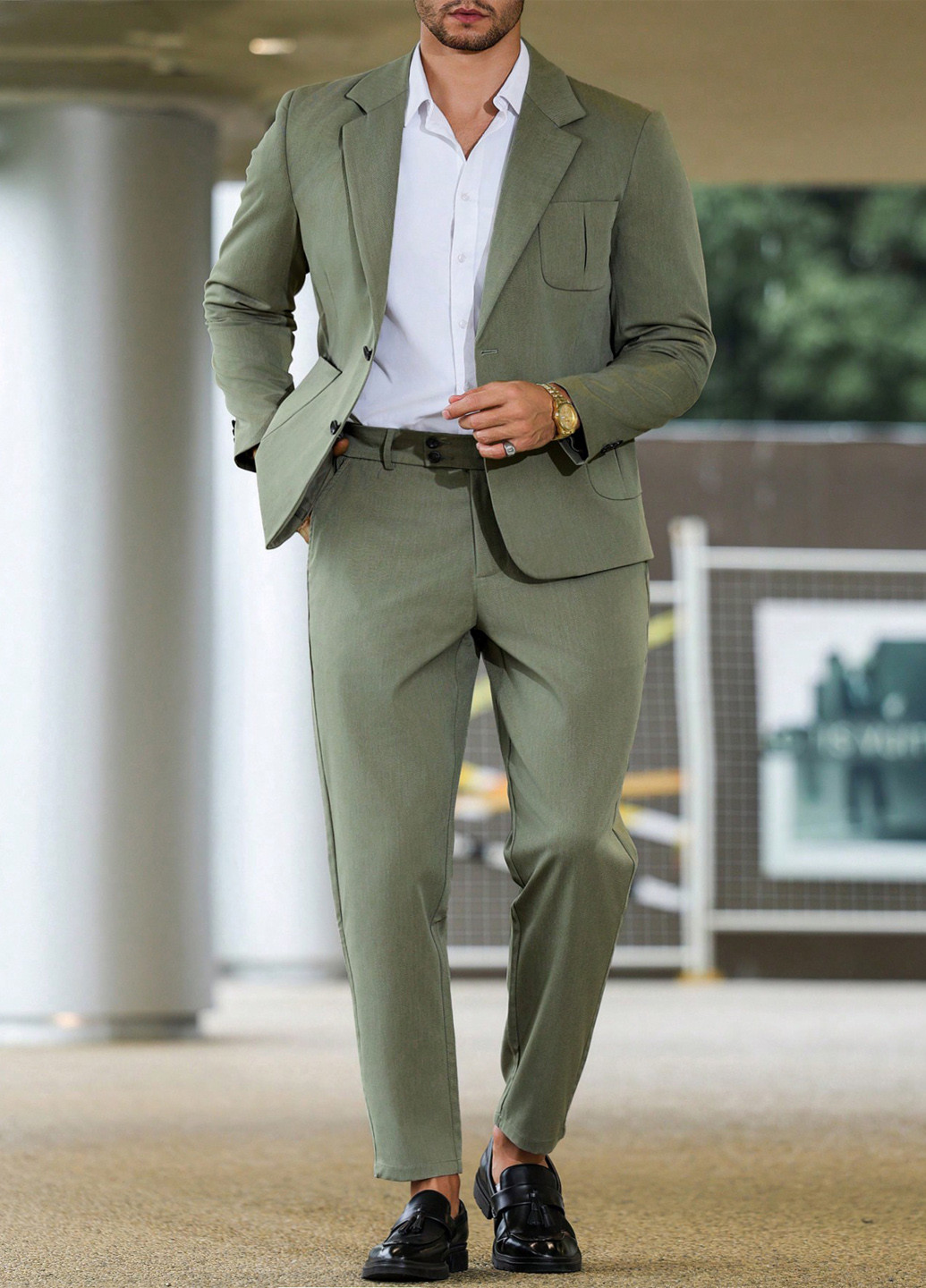 Сіро-зелений демісезонний костюм (піджак, штани) брючний SHEIN