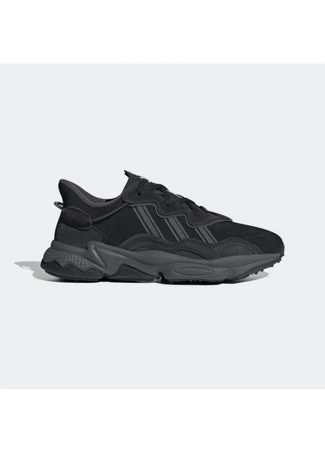 Черные демисезонные кроссовки adidas