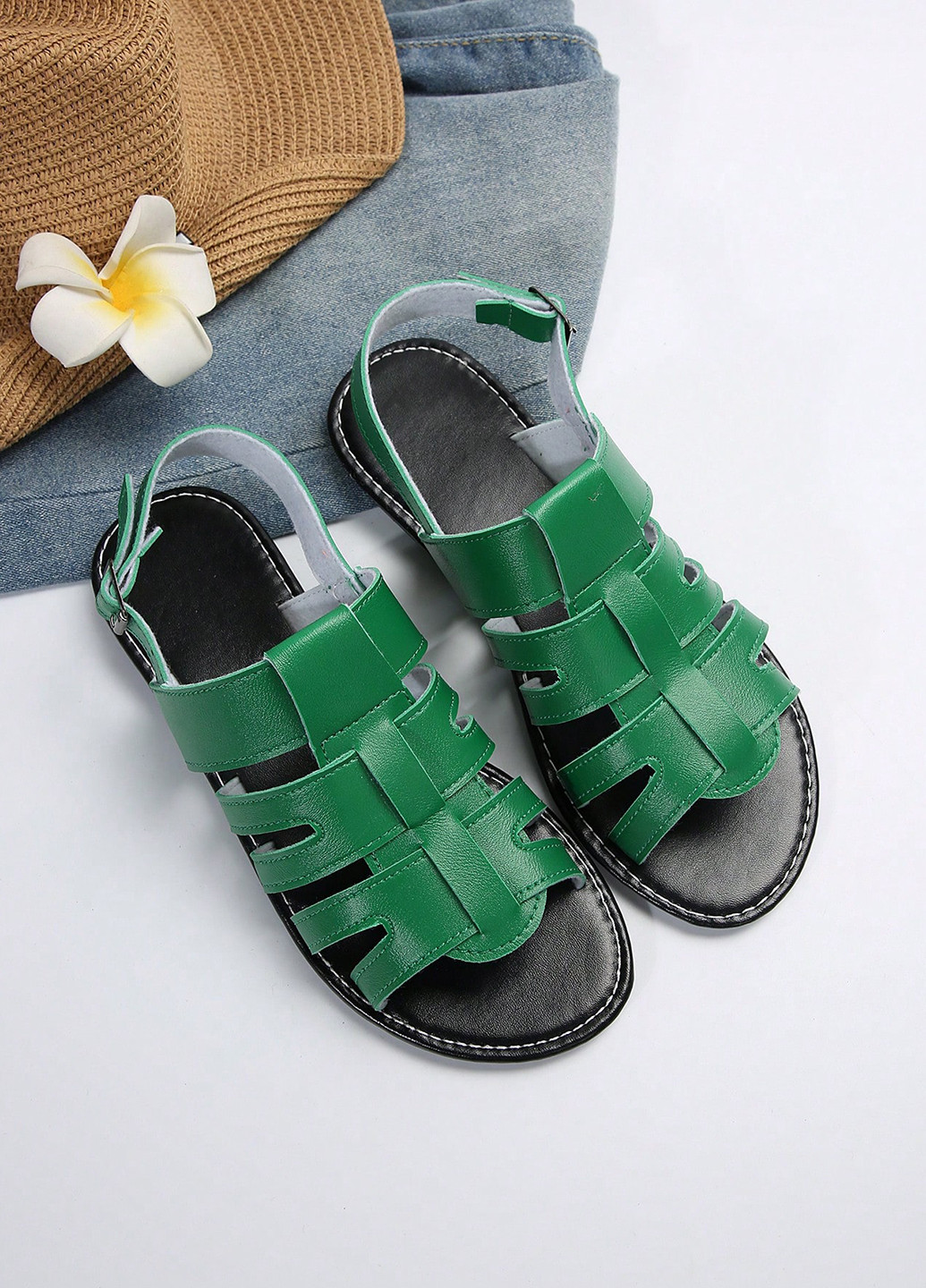 Кэжуал босоножки SHEIN на ремешке