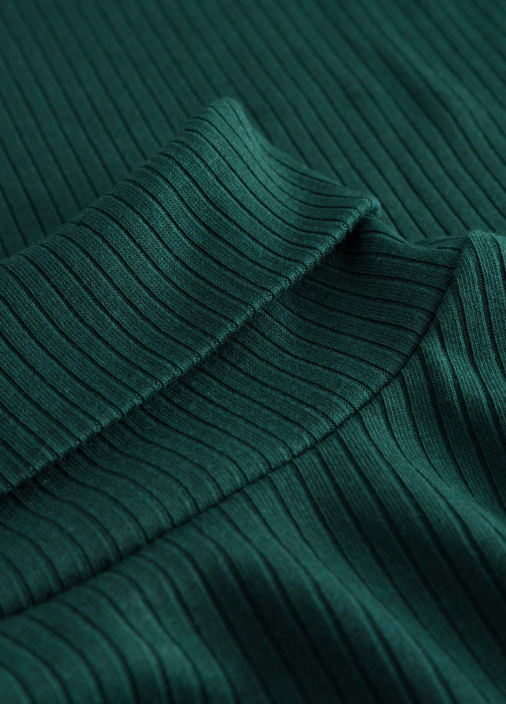 Темно-зеленое кэжуал платье платье-водолазка Orsay однотонное
