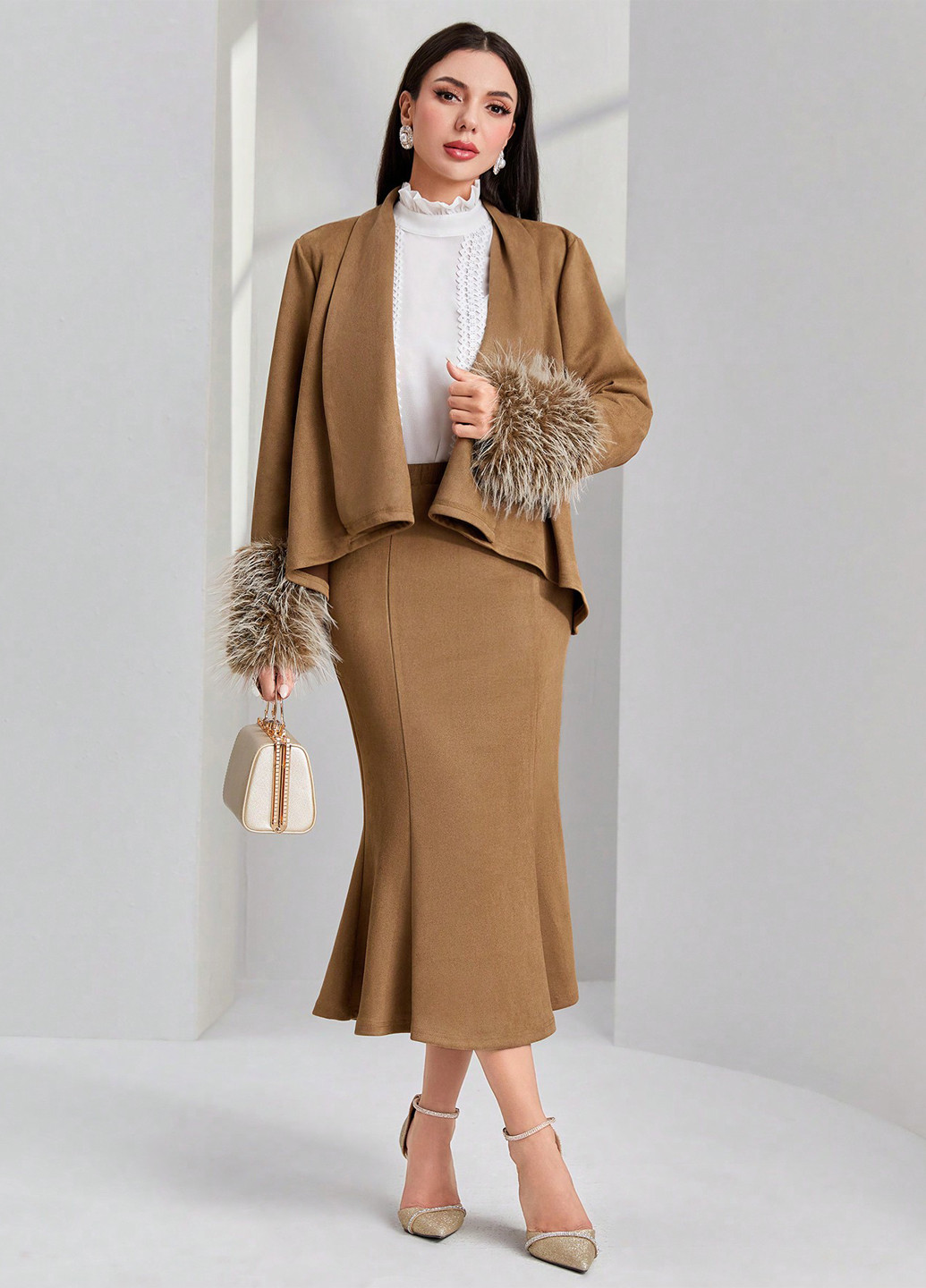 Бежевий демісезонний комплект (блуза, спідниця) SHEIN