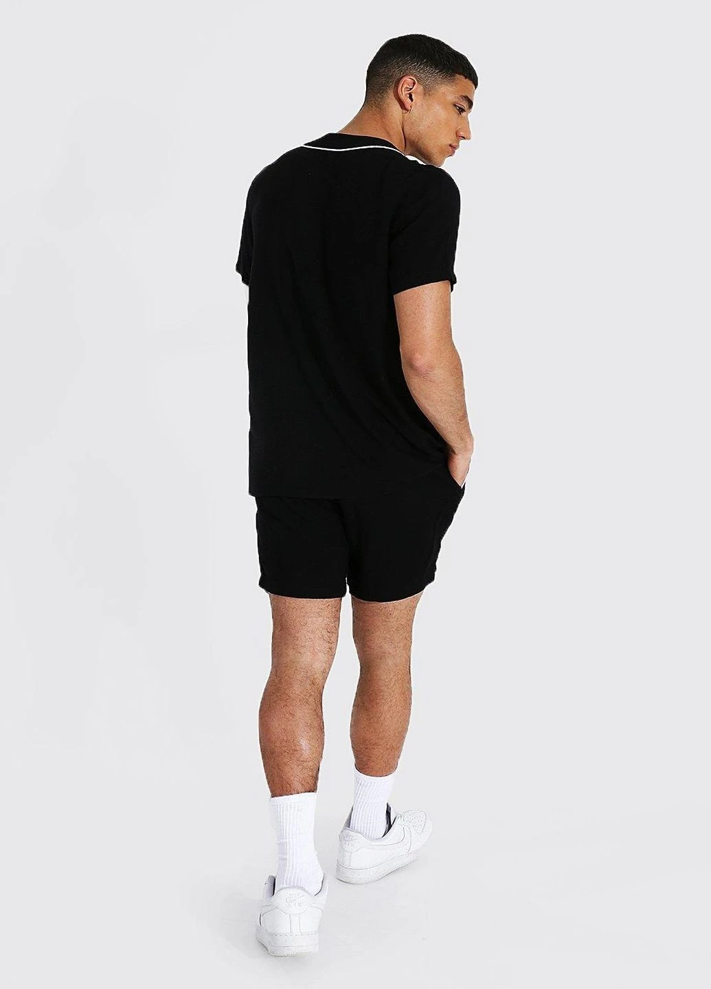Черная рубашка однотонная Boohoo