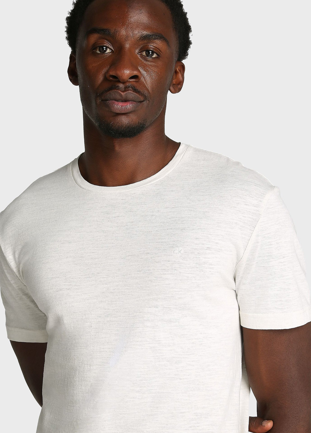 Белая футболка Calvin Klein