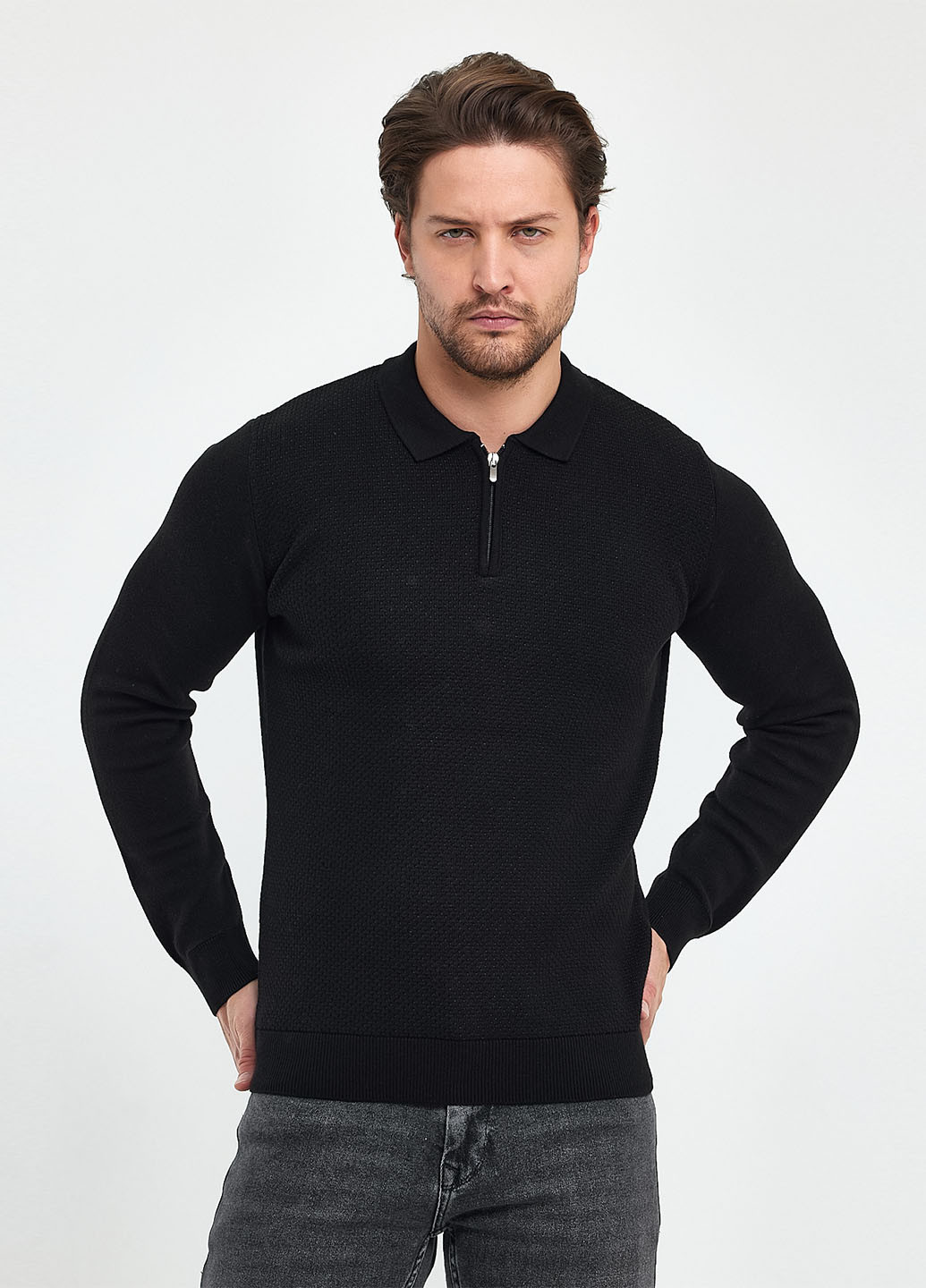 Чорний демісезонний светр Trend Collection