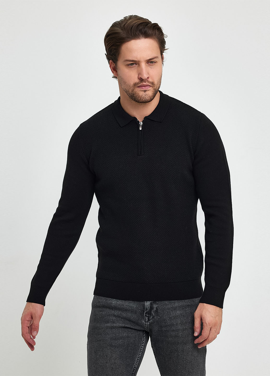 Чорний демісезонний светр Trend Collection