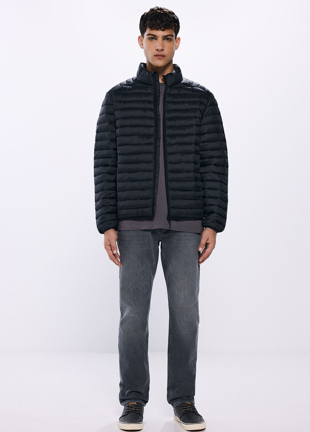 Черная демисезонная куртка Springfield