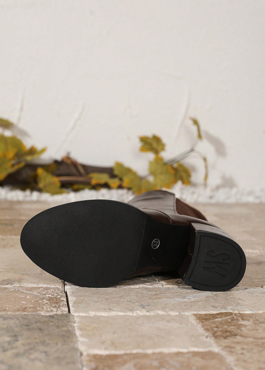 Темно-коричневые осенние полусапоги SHEIN