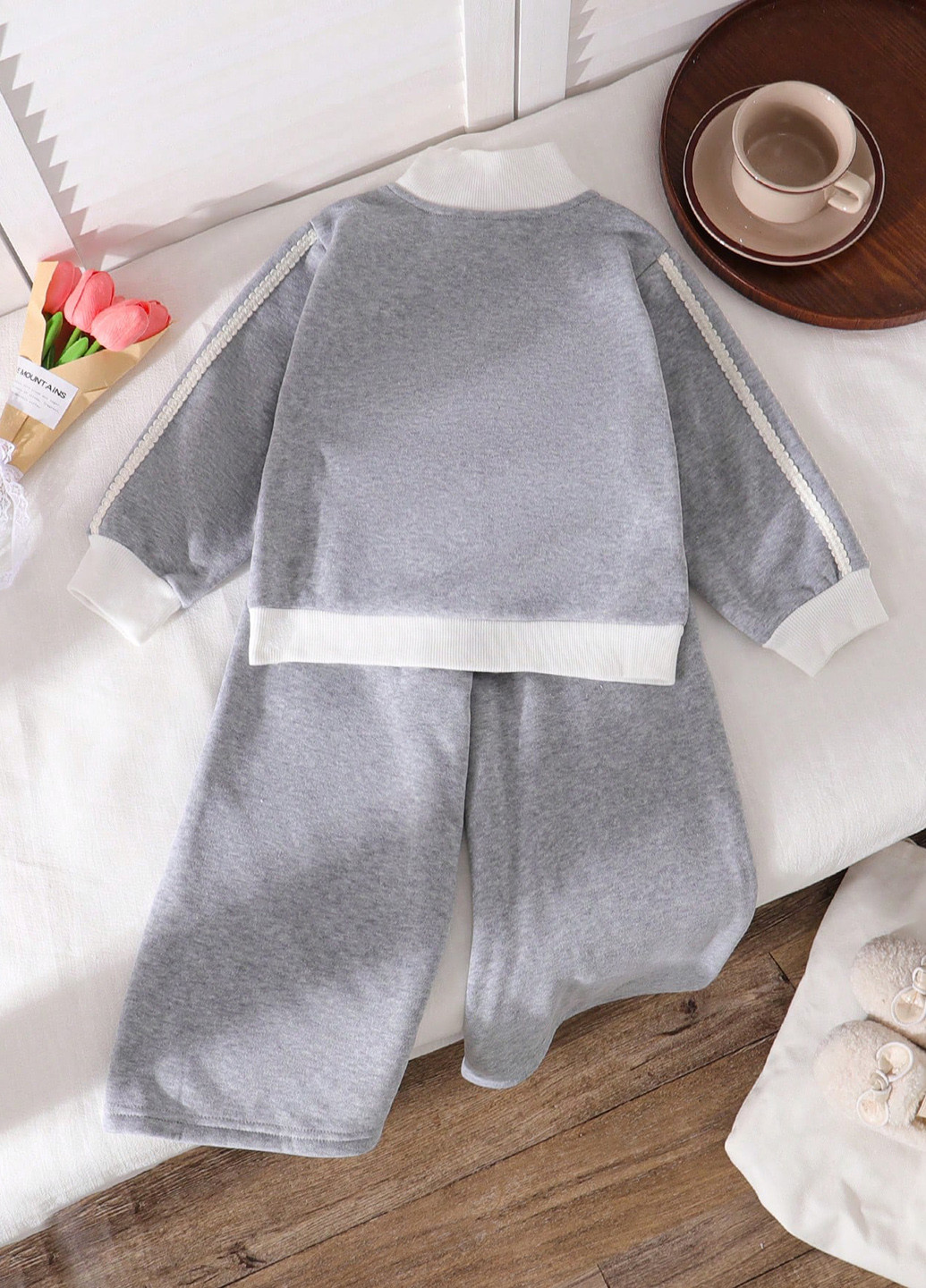 Сірий демісезонний костюм (кофта, штани) брючний SHEIN