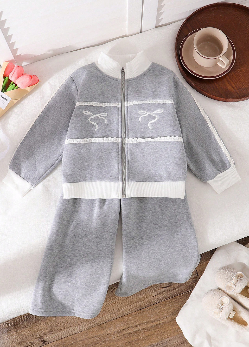 Сірий демісезонний костюм (кофта, штани) брючний SHEIN