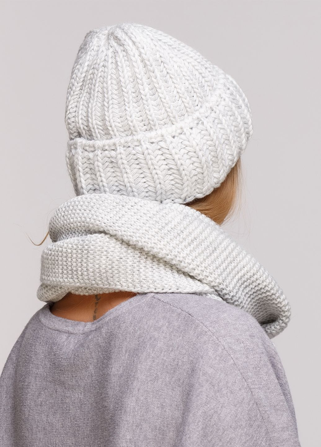 Теплий зимовий комплект (шапка, шарф-снуд) на флісовій підкладці та відворотом 660006 DeMari софа (239417939)