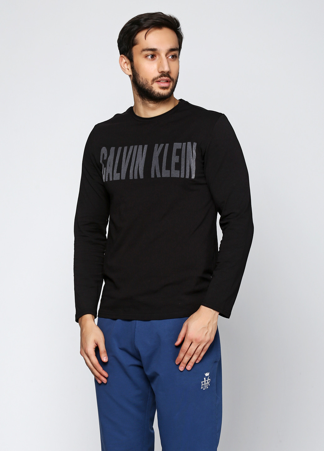 Черный демисезонный кэжуал лонгслив Calvin Klein с надписями